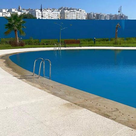 Elegant Appartement Avec Un Acces Piscine Jardin Parking Sous-Sol Et Wifi Haut Debit Fibre Optique Tangier Exterior photo