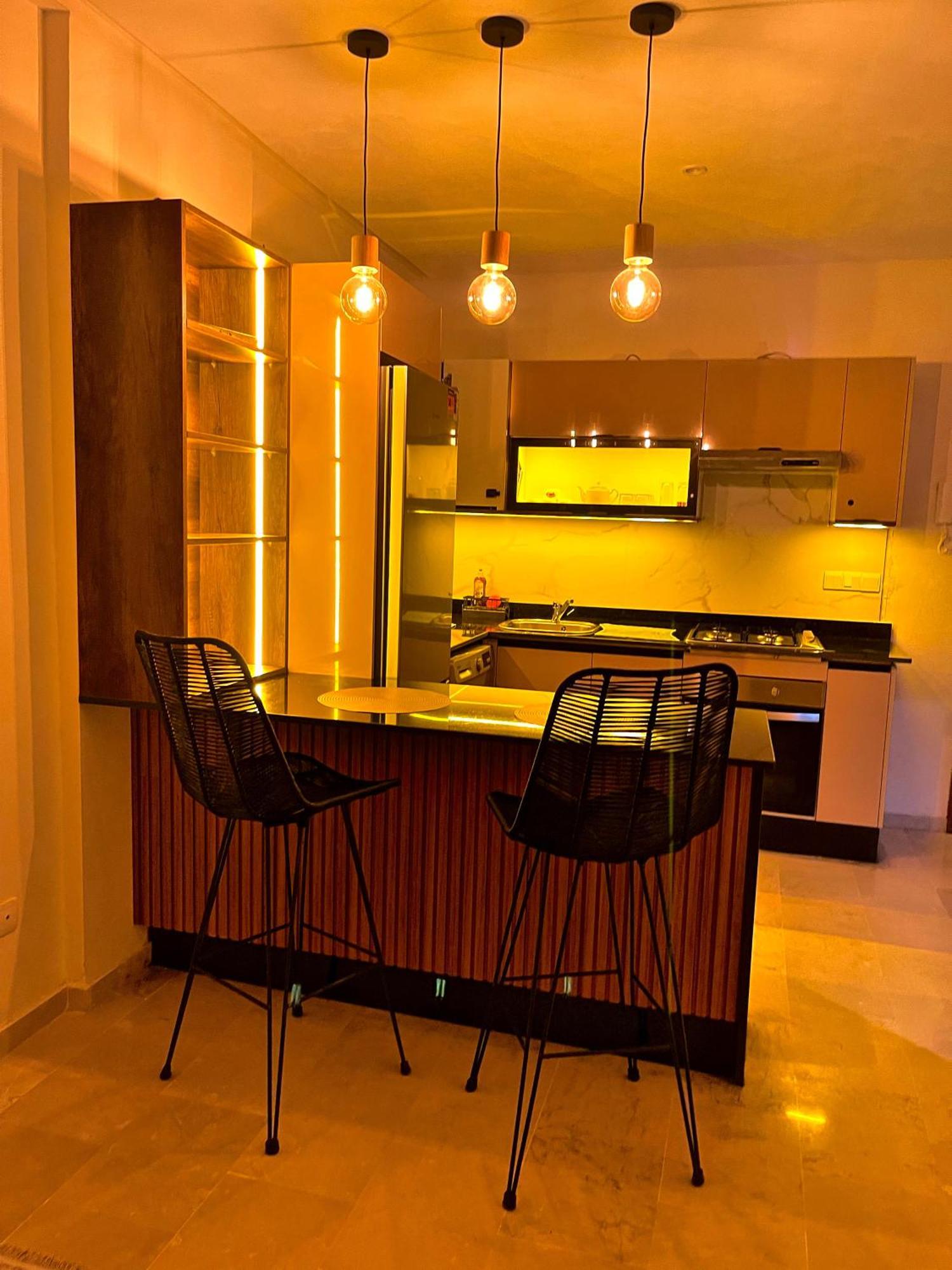 Elegant Appartement Avec Un Acces Piscine Jardin Parking Sous-Sol Et Wifi Haut Debit Fibre Optique Tangier Exterior photo